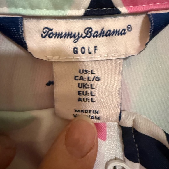 🍀 3 items for $30 🍀Tommy Bahama Multicolor quarter zip Golf Shirt - Picture 2 of 4